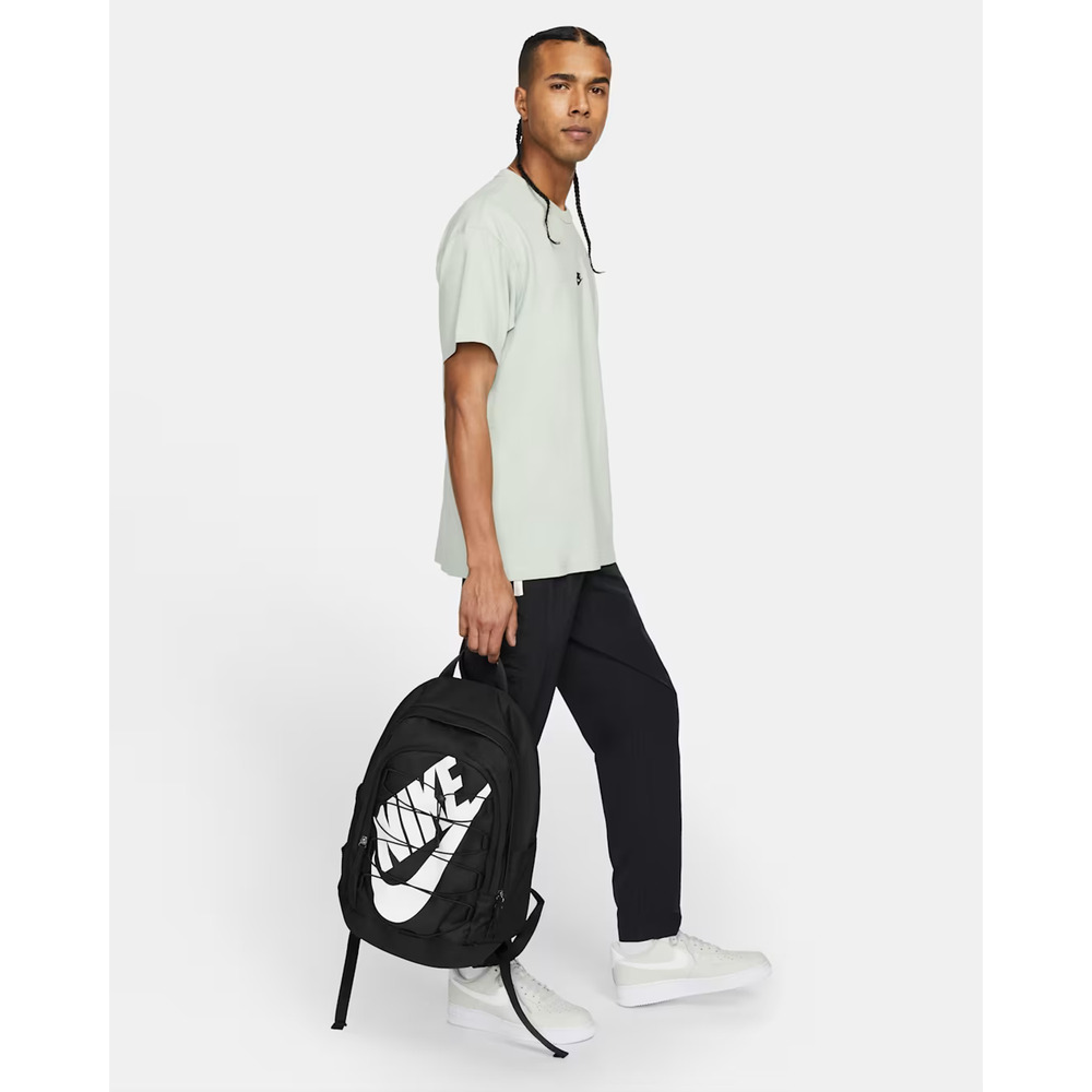 Nike Hayward 26L Backpack Black White Laptop Bag Bungee DV1296-010 NEW - Picture 14 of 14